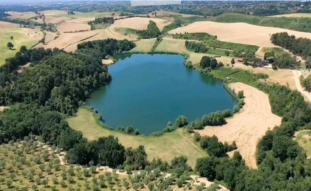 Lago di Giulianello