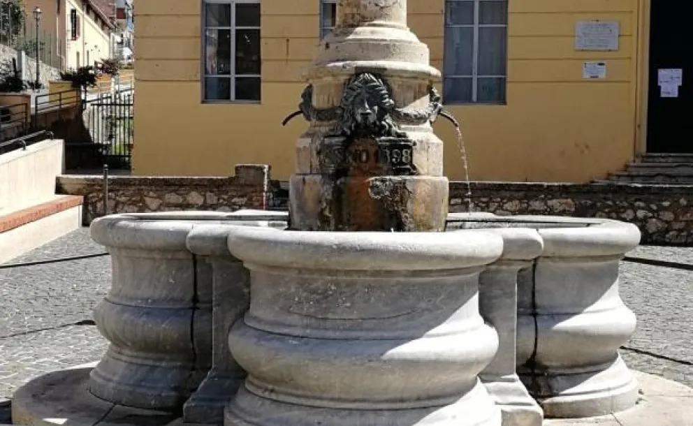 Fontana Pubblica