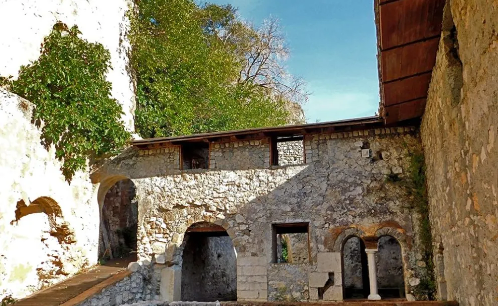 Chiesa di Santa Maria Sopra Monte Mirteto