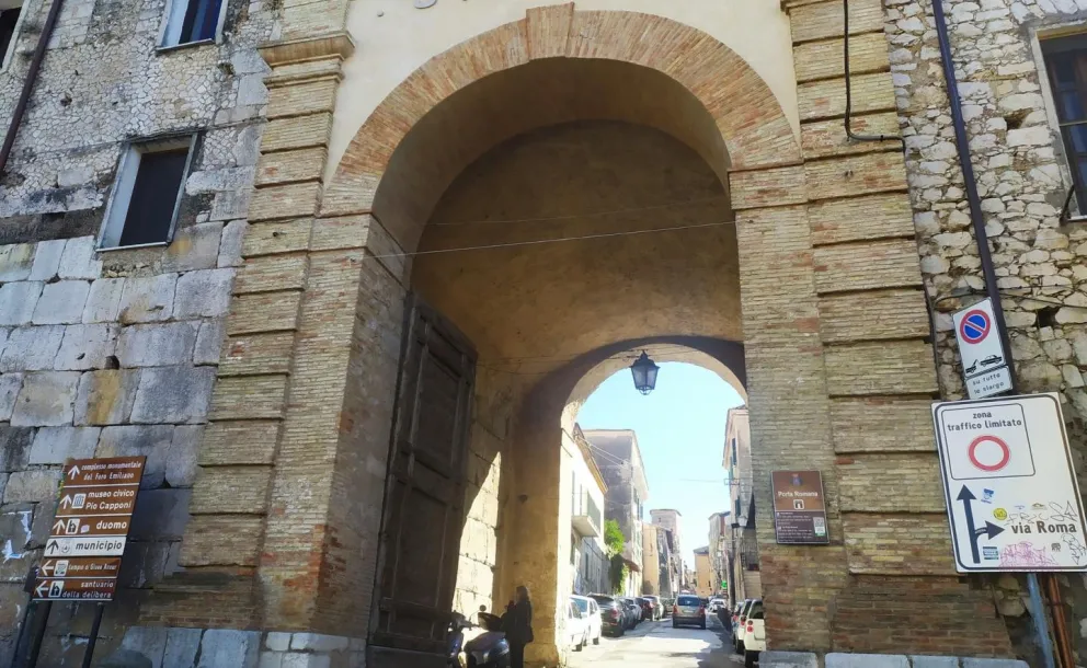 Porta Romana
