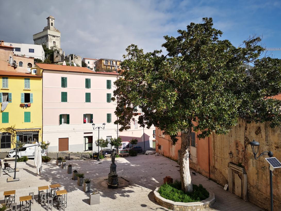 Piazza Santa Domitilla